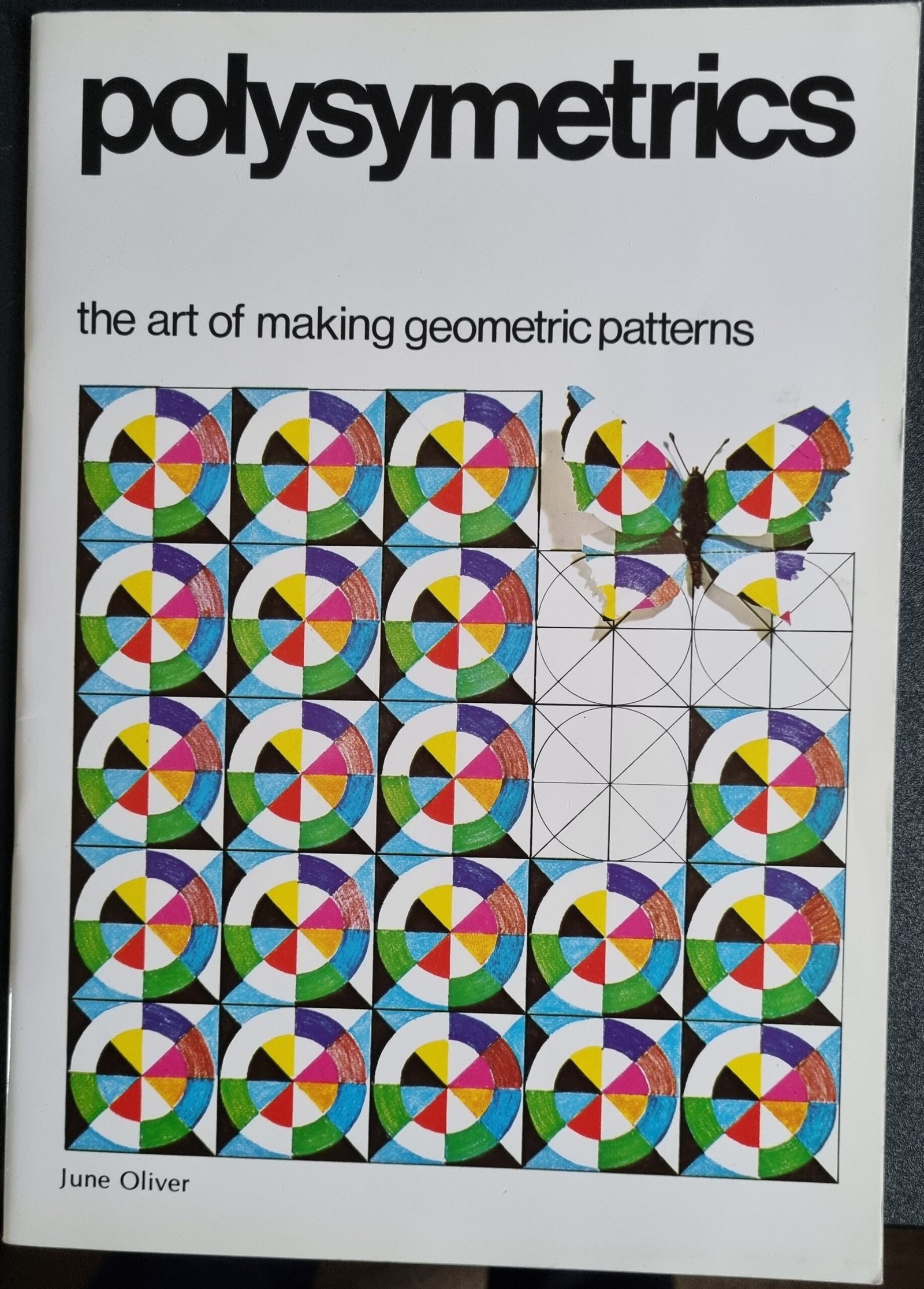 Polysymentrics: The Art of Making Geometric Patterns
