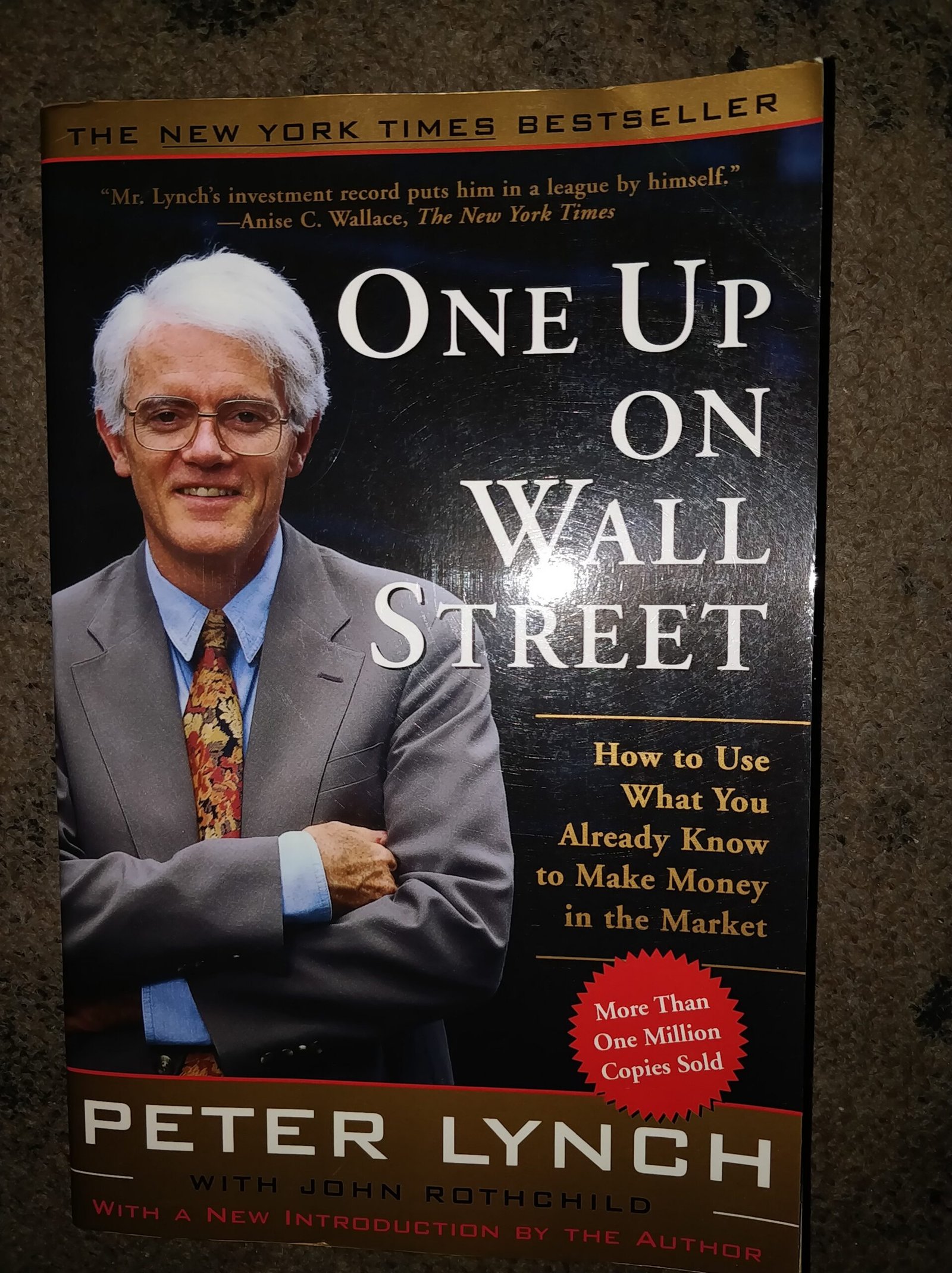 One Up On Wall Street: How To Use What You Already Know To Make Money in the Market